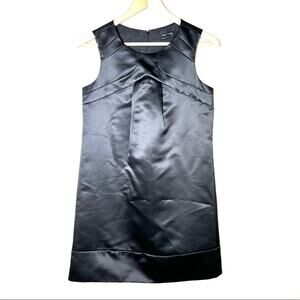 Max & Cleo Black satin finish knee length cocktail shift dress size 2 B120